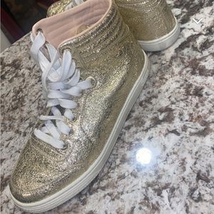 Gucci Metallic Gold - image 1